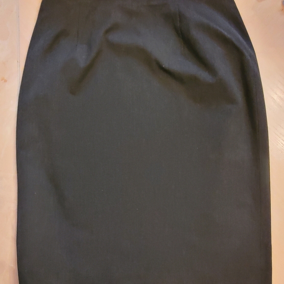 Skirt - Picture 1 of 5
